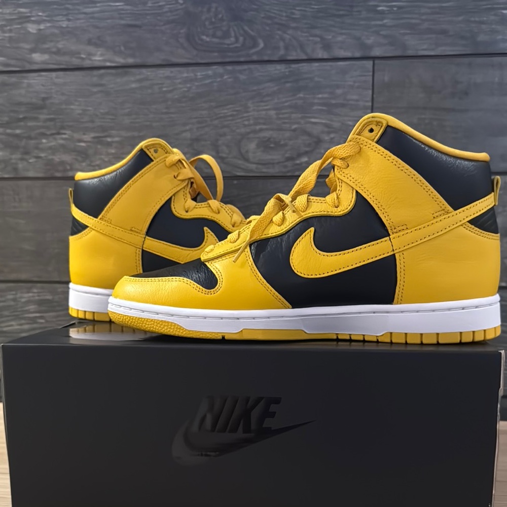 Nike Yellow and Black High-Top Sneakers - Picture 3 of 4